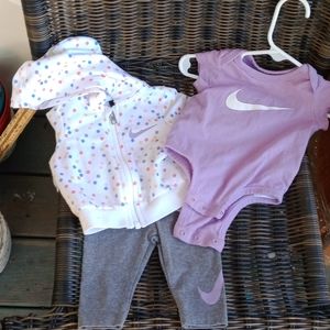 Nike 3 month 3piece matching set